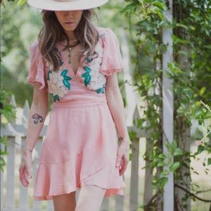 CLEOBELLA  LILLIAN WRAP DRESS  LIGHT PINK